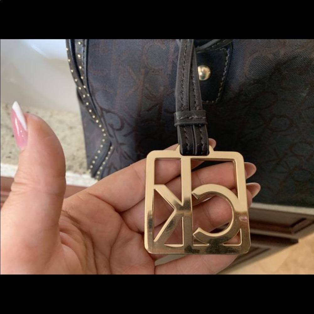 Bags - Picture 5 of 5